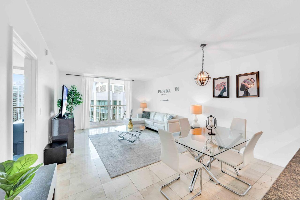 Modern 1 Bed In The Heart Of Brickell With Free Parking Daire Miami Dış mekan fotoğraf