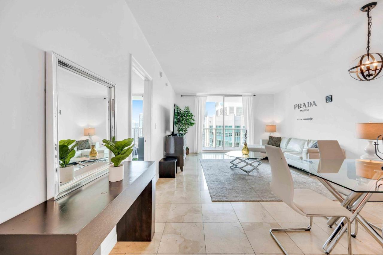 Modern 1 Bed In The Heart Of Brickell With Free Parking Daire Miami Dış mekan fotoğraf